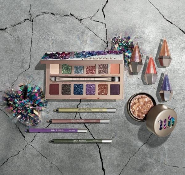
<p>                            Stoned Vibes by Urban Decay</p>
<p>                        
