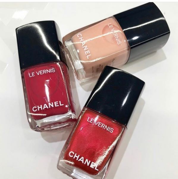 
<p>                            Первые весенние ласточки Chanel</p>
<p>                        