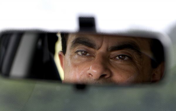 <br />
                  Великий и сбежавший: как бывший глава Renault готовится покорить мир<br />
                