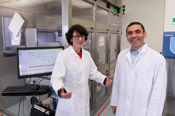 Супруги-эмигранты из Турции изобрели первую в Европе вакцину от коронавируса